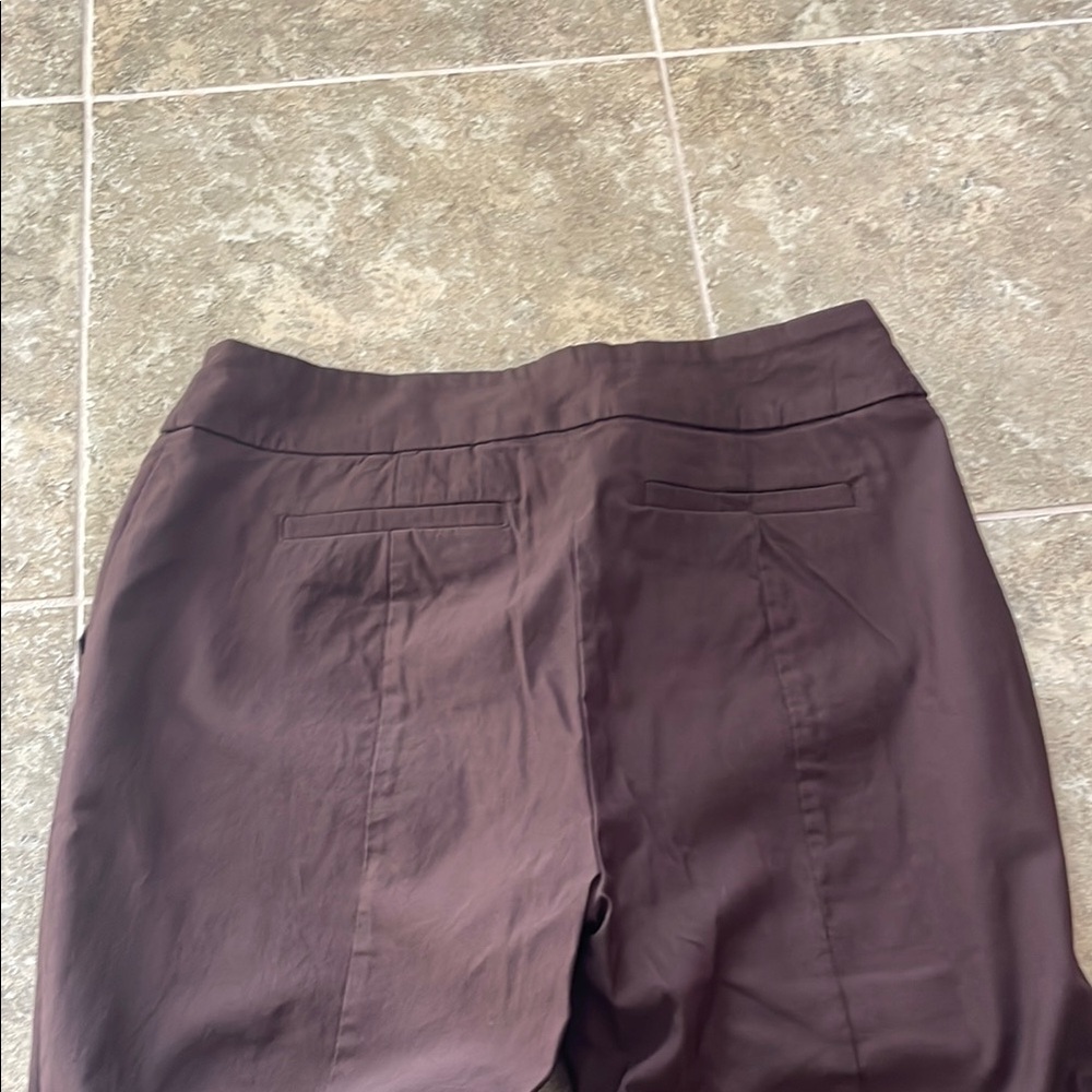 Women's Brown dress Pants / straight leg - Picture 4 of 5